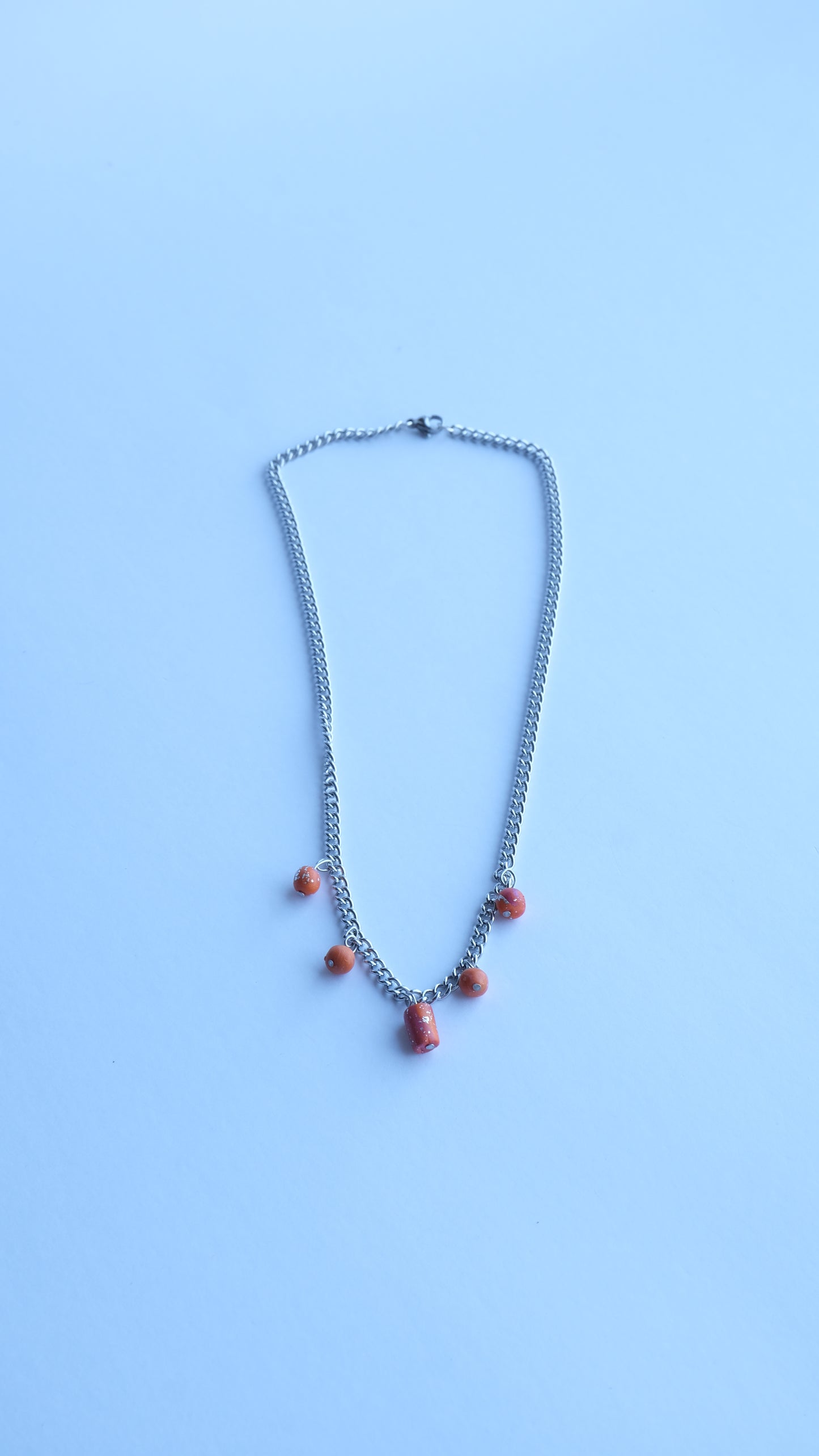 COLLAR BOLITAS NARANJAS