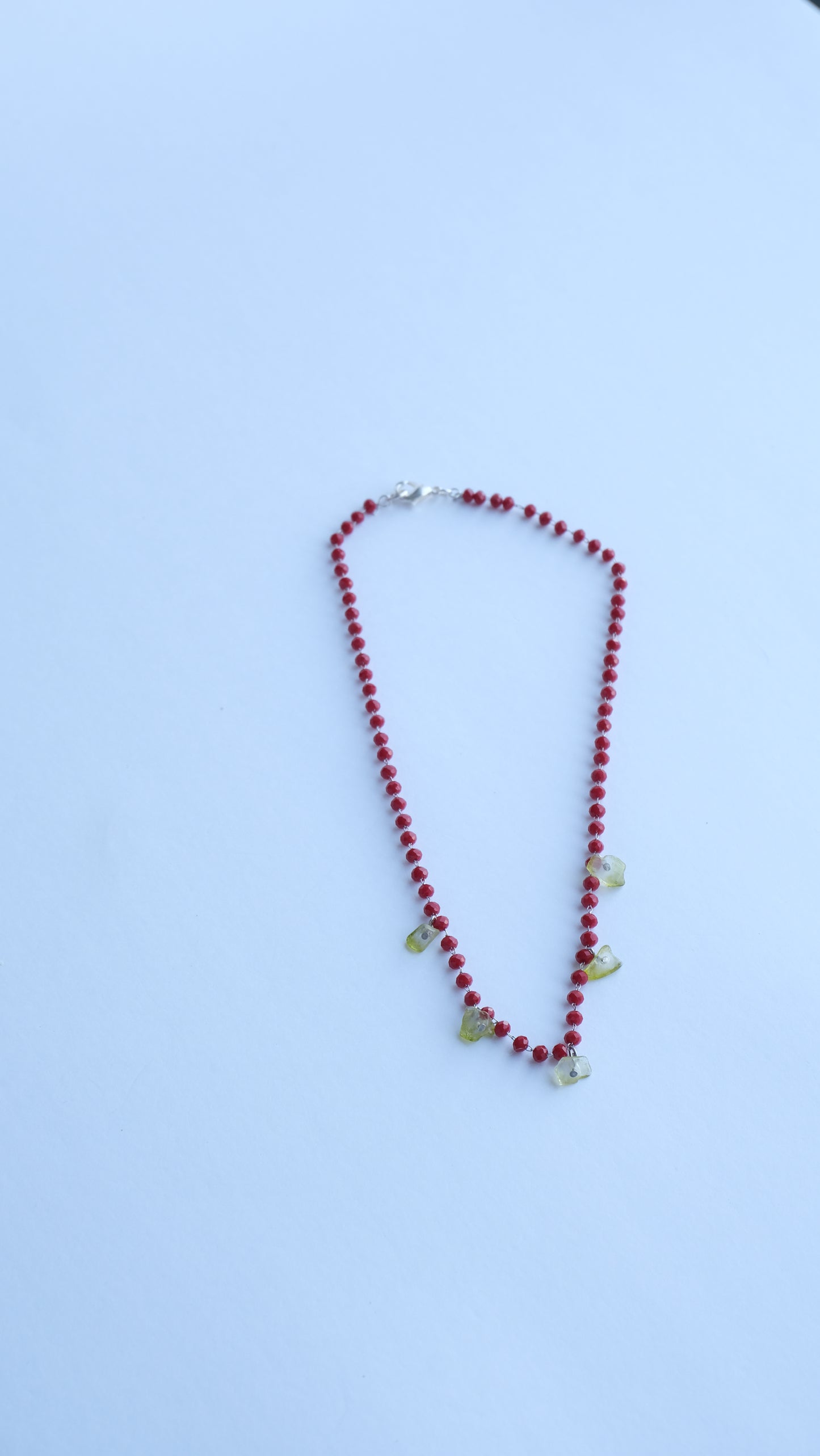 COLLAR PIEDRITAS