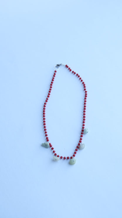 COLLAR PIEDRITAS